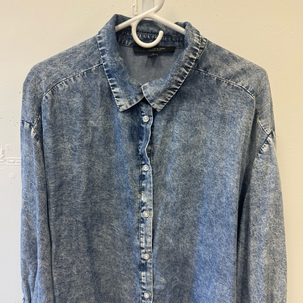 🍁Marc New York Acid Wash Tencel Oversized Cutouts Denim Button Down Shirt Medium - Picture 3 of 13